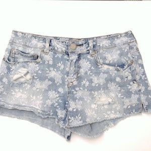 Aeropostale Distressed Cut Off Shorts